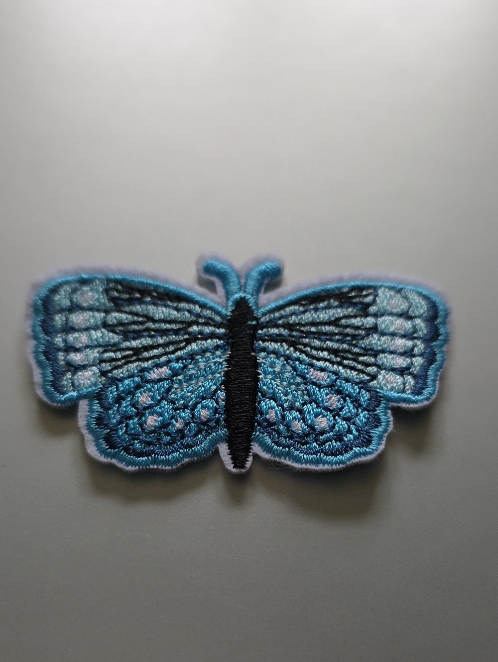 BUTTERFLY IRON ON